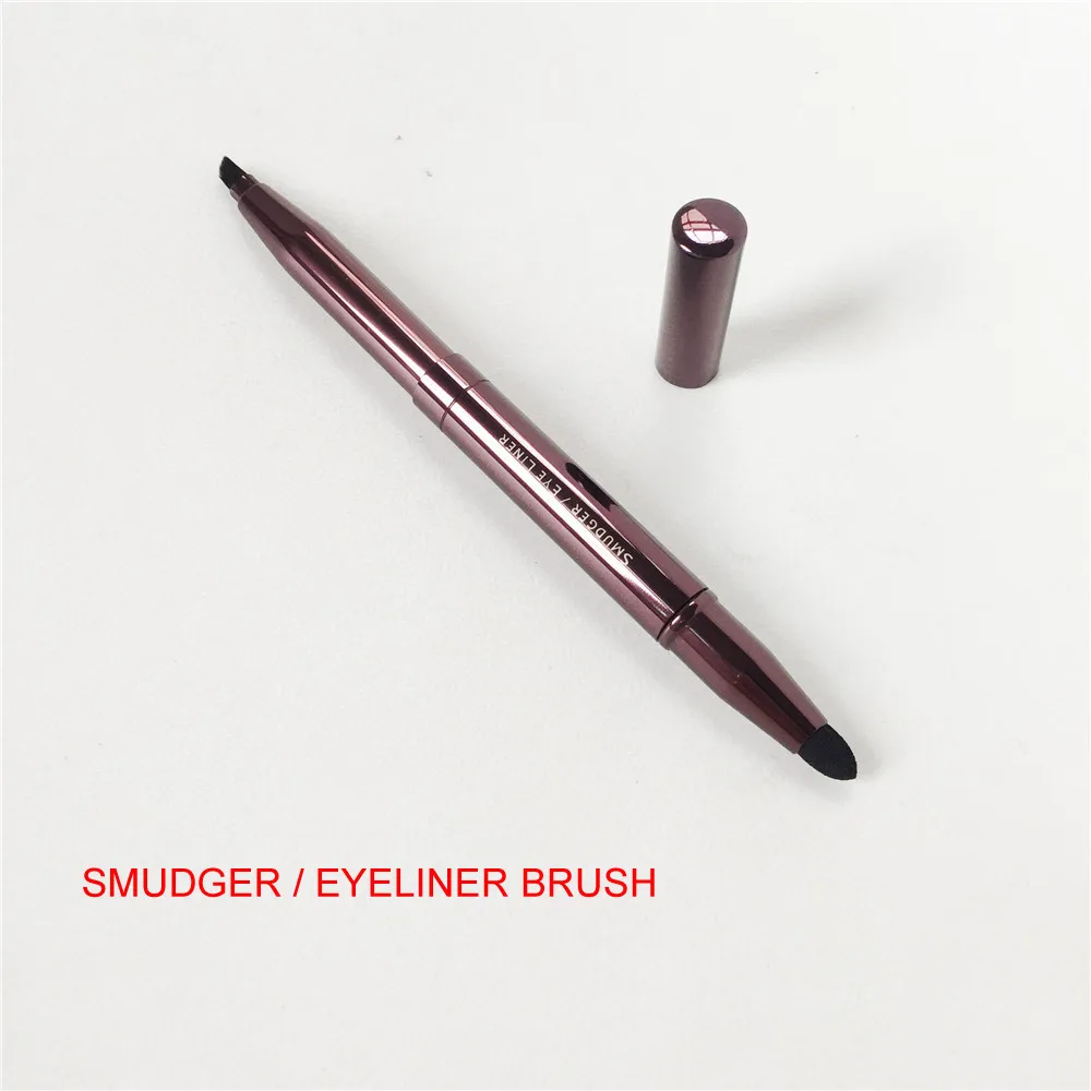 Kevyn Aucoin Smudger Eyeliner Brush _ 1