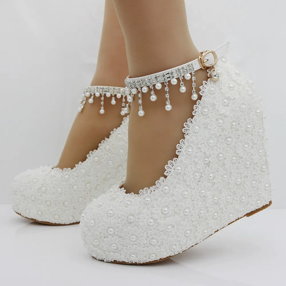 Г., новые белые свадебные туфли-лодочки на танкетке милые белые туфли-лодочки на платформе с цветочным кружевом и жемчугом Свадебная обувь на высоком каблуке - Цвет: 2white