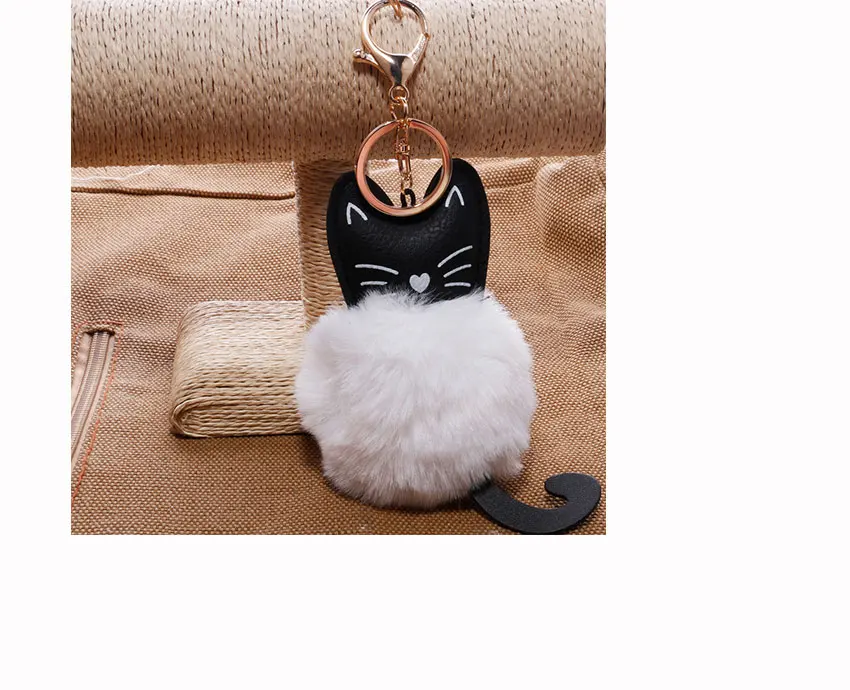 Girls Fluffy Cat Pompom Keychain Girls Fluffy Cat Pompom Keychain