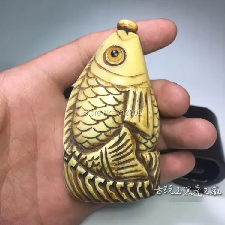 

Vintage Rare Hand Carving Old OX Bone Cyprinoid Carp Snuff bottle