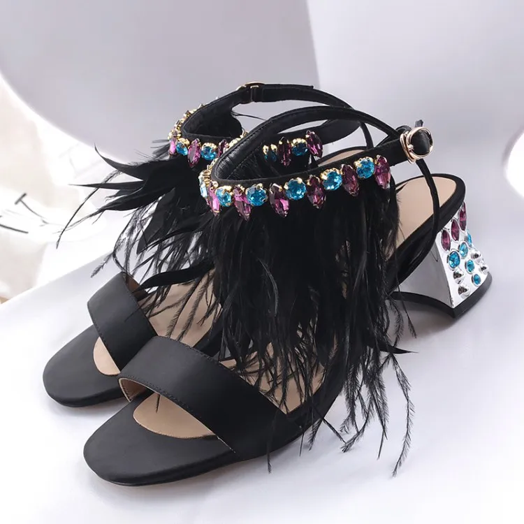 

2017 Feather Woman Summer Sandals Crystal Chunky Heels Sandals Ladies Peep Toe Fringe Sandals