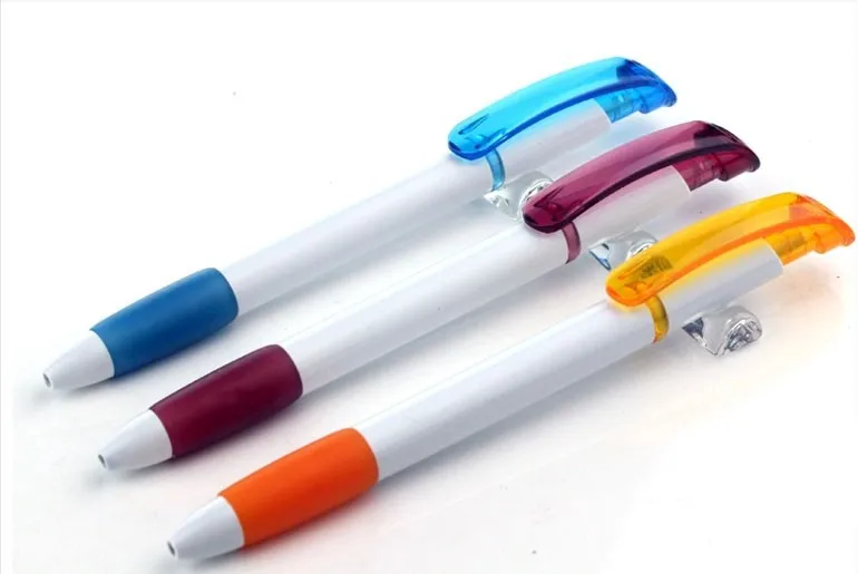 2017 Новый дизайн продвижение пластиковых резиновая ручка логотип бренда с большим клип печати
