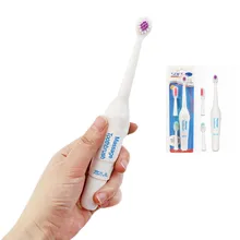 Горячая 1 шт. электрическая массажная зубная щетка на батарейках Водонепроницаемая пластиковая отбеливающая щетка для взрослых набор случайных цветов