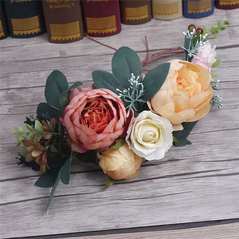 Prezzo Corona di fiori Della Ragazza Delle Donne di Testa di Rosa Corona di Fiori Accessori Per Capelli Da Sposa di Cerimonia Nuziale Della Fascia Del Capretto Del Partito Floreale ghirlande Regolabile