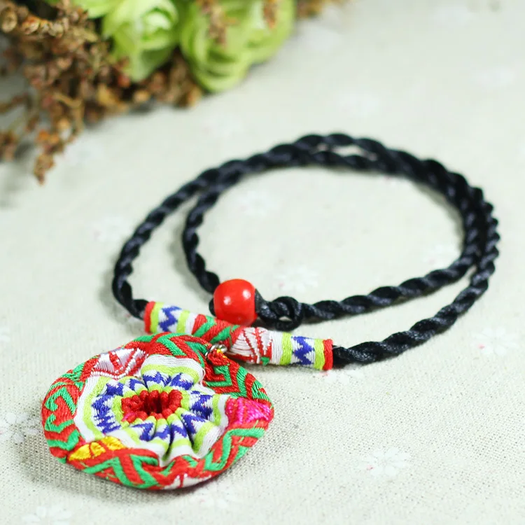 

Pure Handmade Exotic Jewelry colorful statement prints and embroidery choker necklace,New Ethnic Chinese wind necklace