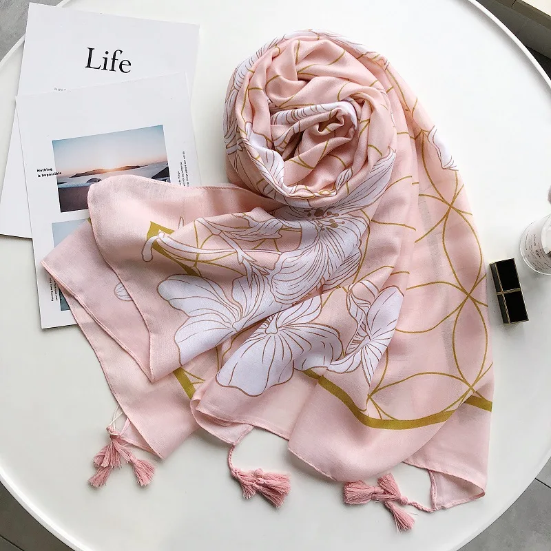 

2019 New Flower Print Tassel Scarf Shawls Women Cotton Floral Print Wrap Hijab Muffler Wholesale 10pcs/LOT Free Shipping