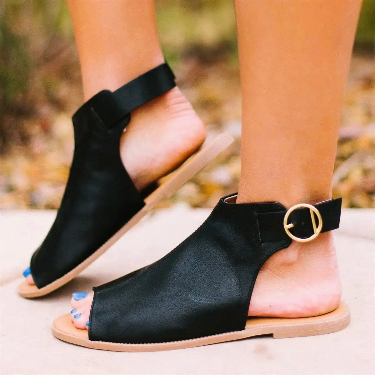 closed toe summer shoes 2019