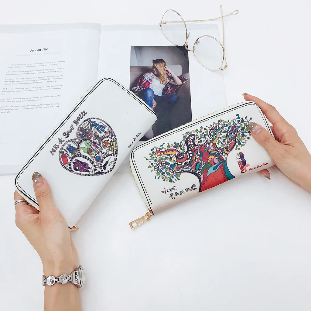 Клатч женский бежевый. Сумочка с леопардовым принтом. Клатч принтом. Сумка из леопарда. Образ с леопардовой сумкой.