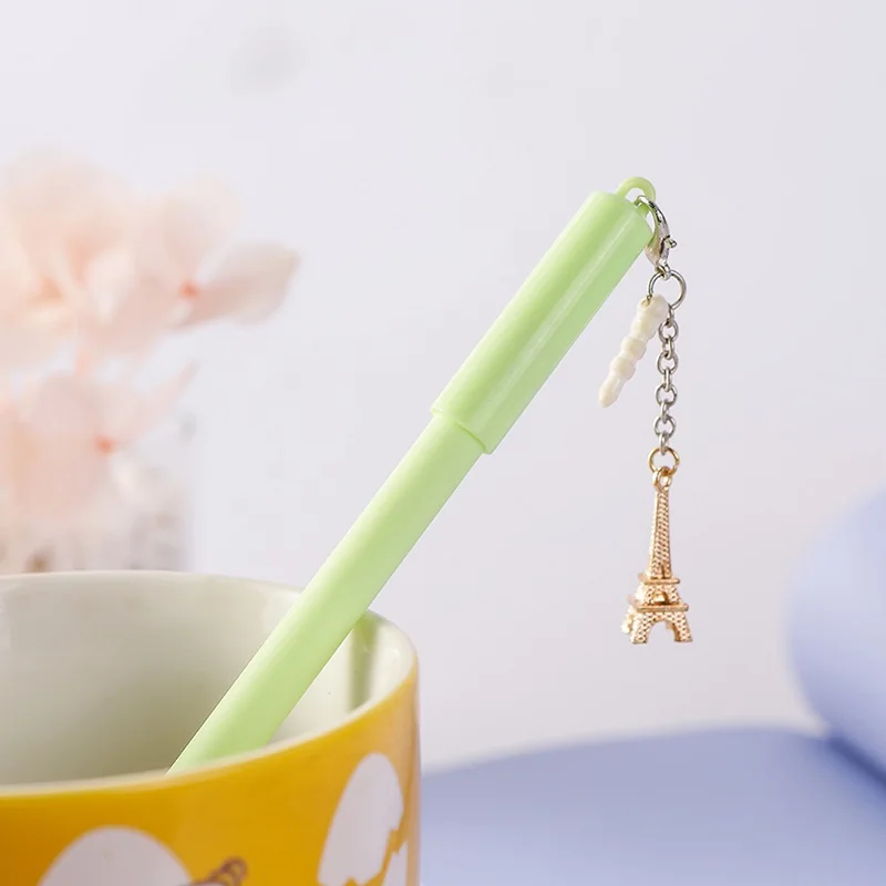 Green Pendant Корейская Эйфелева башня пушистая гелевая ручка с подвеской милый медведь Новинка панда с кошкой для пишущих принадлежностей Милая художественная каваи продвижение школьная офисная вещь - Цвет: Green Pendant