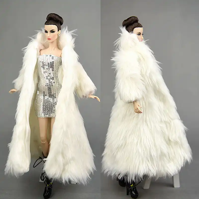 white parka outfit