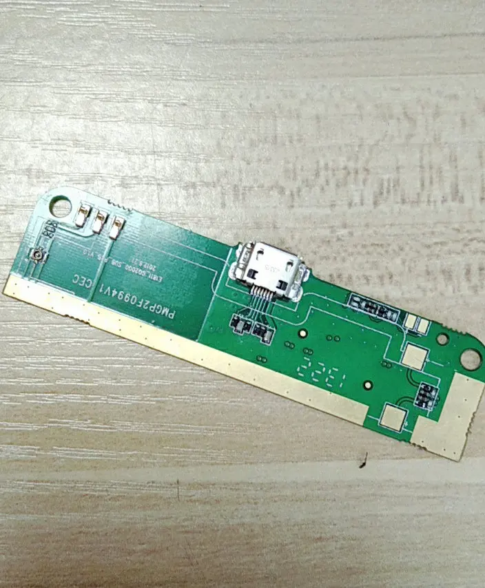 

Зарядная плата с usb-разъемом для сотового телефона star N9776 U89