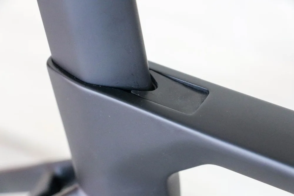 Excellent 2019 carbon frame flat mount disc carbon road frames carbon frameset BB86 frame Thru axle front and rear , disc brake frame 1 Excellent 2019 carbon frame flat mount disc carbon road frames carbon frameset BB86 frame Thru axle front and rear , disc brake frame 1