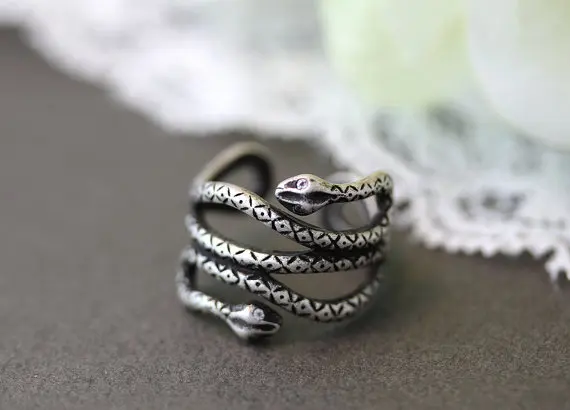 

wholesale Retro Double Head Snake Ring Animal Adjustable Ring Jewelry Free Size gift idea--12Pcs/Lot( 2 Colors Free Collocation)