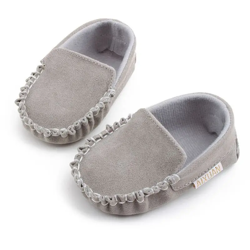 Милые мокасины для младенцев; обувь принцессы для малышей; детская матовая повседневная кожаная обувь в горошек из искусственной кожи - Цвет: Gray
