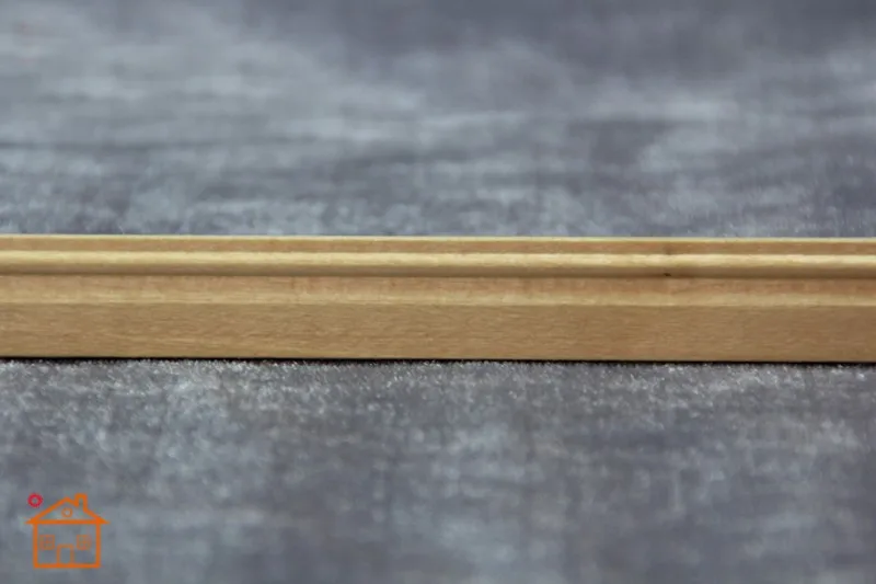 Baseboard B002 (4)