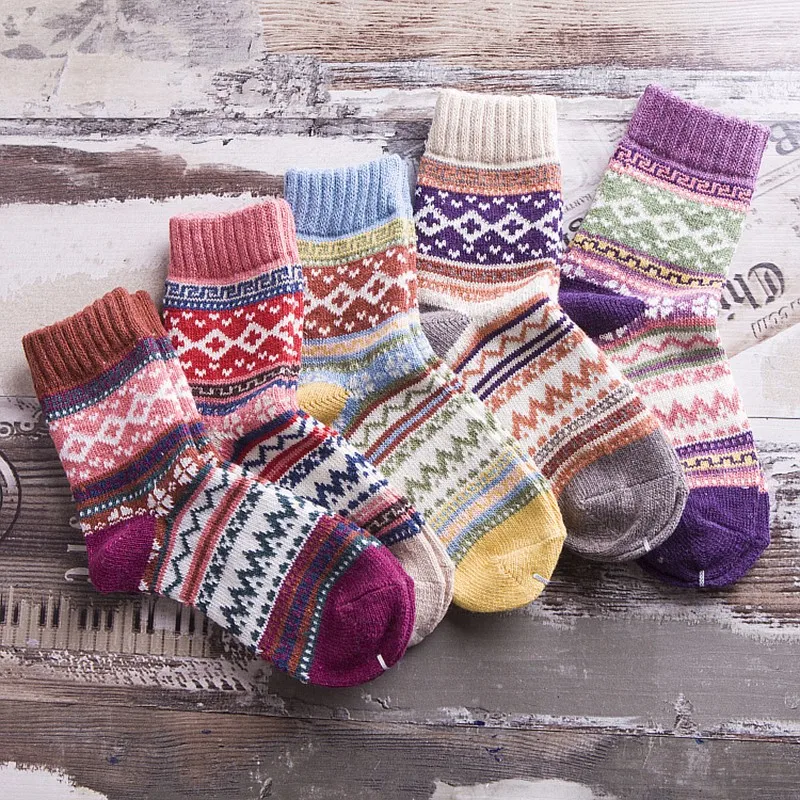 Ethnic Style Women Socks Vintage Geometric Striped Socks Hot Fashion Winter Thicken Warm Wool Socks New Arrival Women\'s Clothing (15)