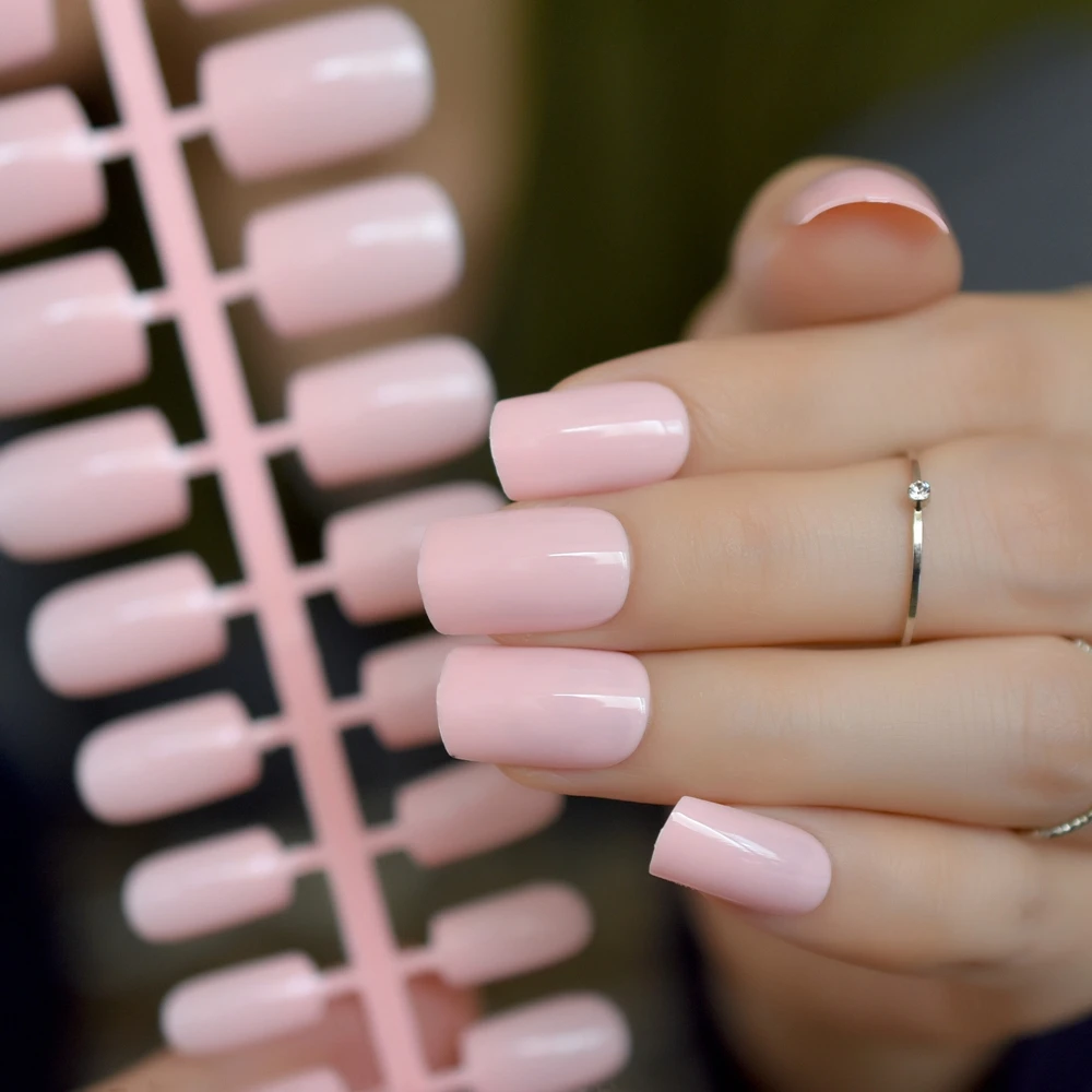 Модный светильник розовый УФ-гель поддельные ногти Средний квадратный конфетный Маникюр продукты Элегантная Леди Повседневная одежда накладные ногти точка 24 шт 200 м