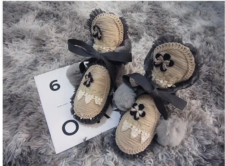 

Original handmade lace cute hair ball leather gray Sen female snow boots cotton shoes boots