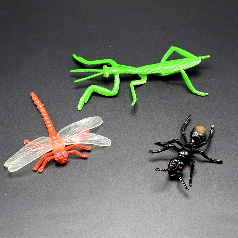12ピース ロット模擬毛虫クモムカデカマキリ爬虫類いたずらトリッキーおもちゃ Gags Practical Jokes Aliexpress