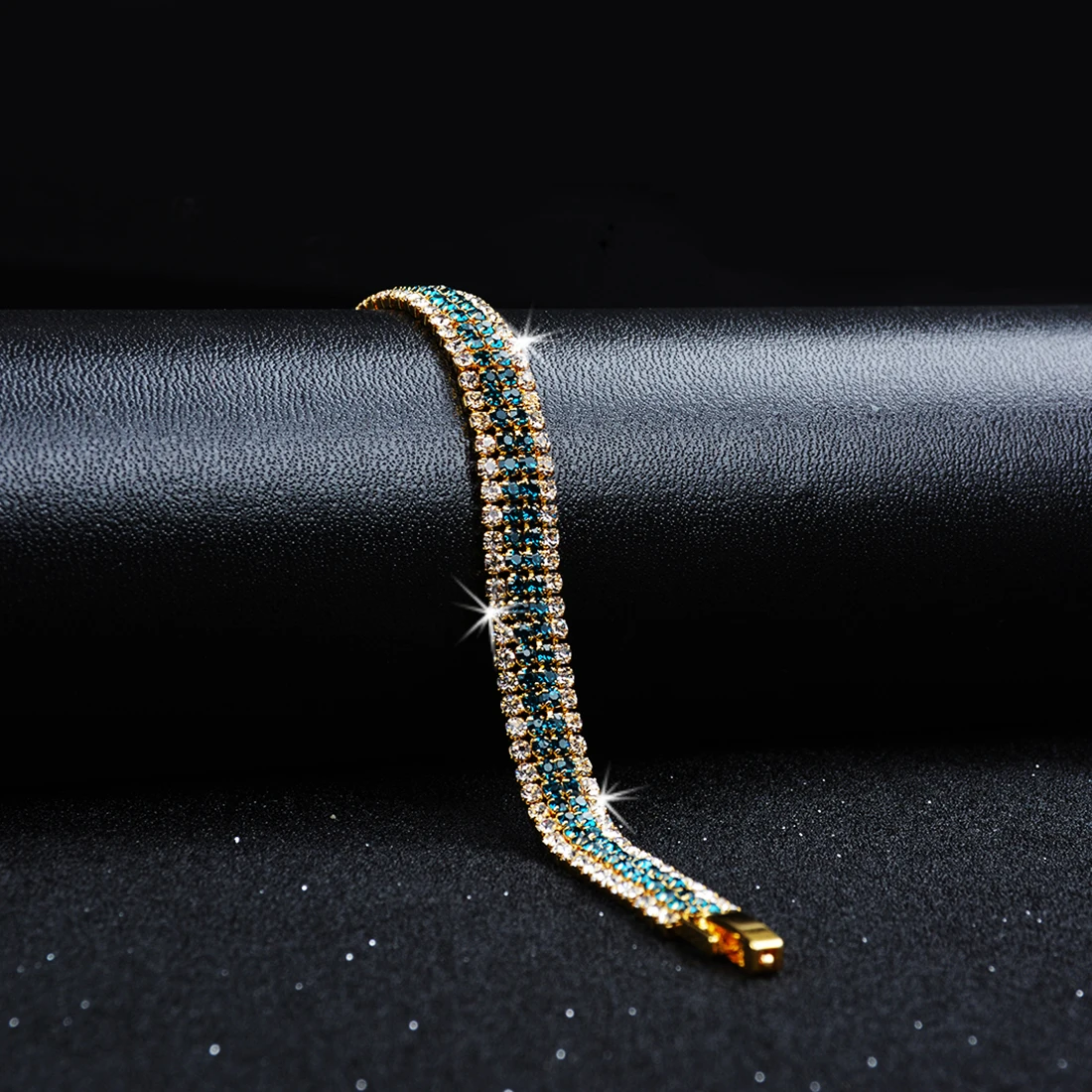 

Luxury Crystal Bracelets Gold Color Link Bracelet Bangle Fashion Full Cubic Zirconia Jewelry For Women Valentine Gift