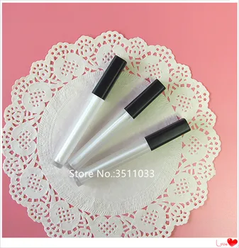 

50pcs Matte Black Empty Silm Lip Gloss Tube Plastic High Quality Black Square Liquid Lipstick Bottle Tube Lip Gloss Package 3ml