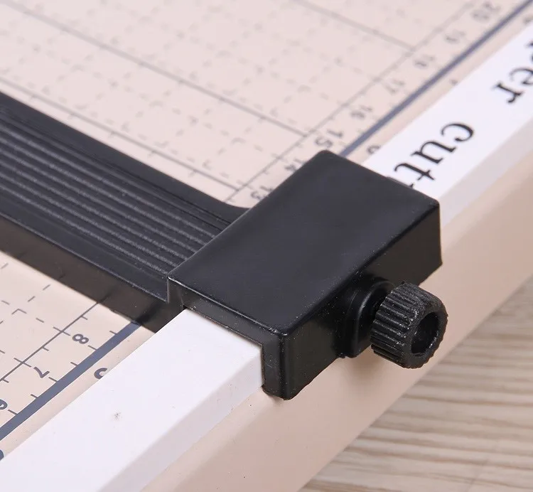 Máquina de Corte de Guilhotina Cortador de Papel Base de Metal Folhas com Grade Nova Foto Trimmer 5-10 Cor Aleatoriamente 2020 a4 5 photo cutter