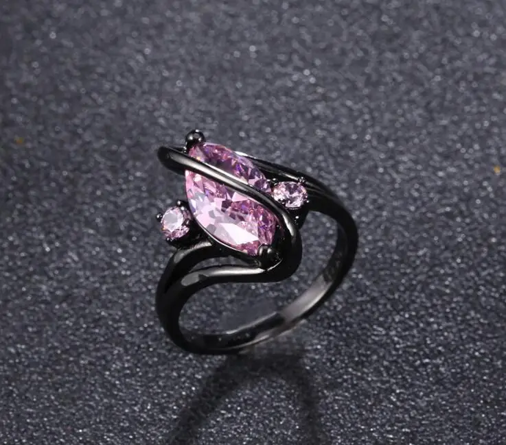 Женское кольцо с фиолетовыми кристаллами модное золотое черное|bridal ring|crystal ringfashion