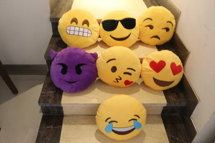 (1Sheet/Sell) Emoji Smile Face Diary Stickers Posted It Kawaii Planner Memo Scrapbooking Sticker Stationery Child Toy Stickers -