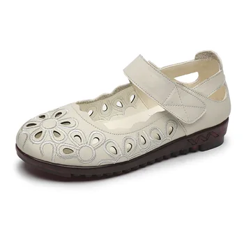 

New Fashion Middle-aged Women Sandals Real Leather Shoes Hollow Comfortable Flat Mother Sandals Embroidered Hole Shoes Sandals