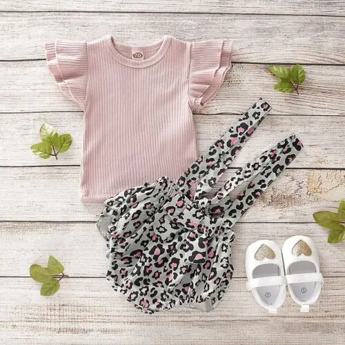 Одежда для новорожденных девочек Однотонные топы с оборками и рукавами, шорты с цветочным рисунком, комбинезоны г. летняя одежда