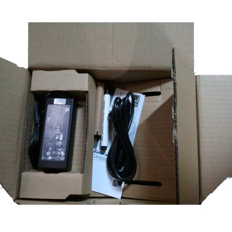 Принтер Zebra Gk888T Термотрансферная штрих этикетки машина Поддержка 1D и 2D одежда с