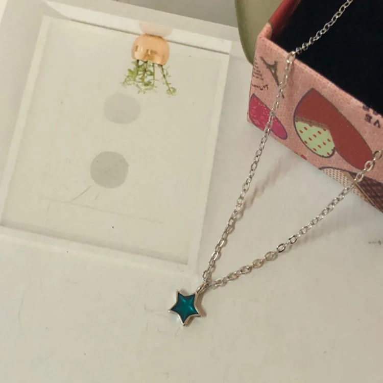 

Sterling silver short necklace clavicle chain fine section fresh blue crystal mini cute five-pointed star MLSF01