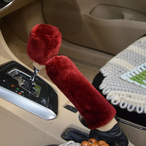 Зимний плюшевый мех чехол для ручного тормоза автомобиля Ручка переключения для Volkswagen Skoda Octavia Fabia Rapid Superb Yeti Roomster - Название цвета: Red wine