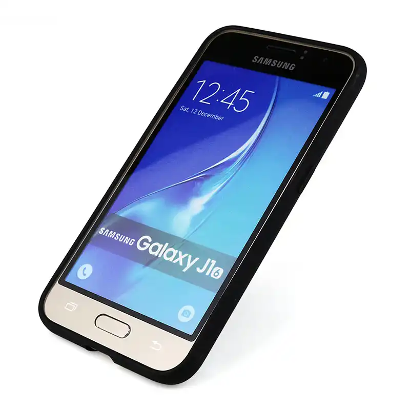 Фото Samsung Galaxy J1 (2016)