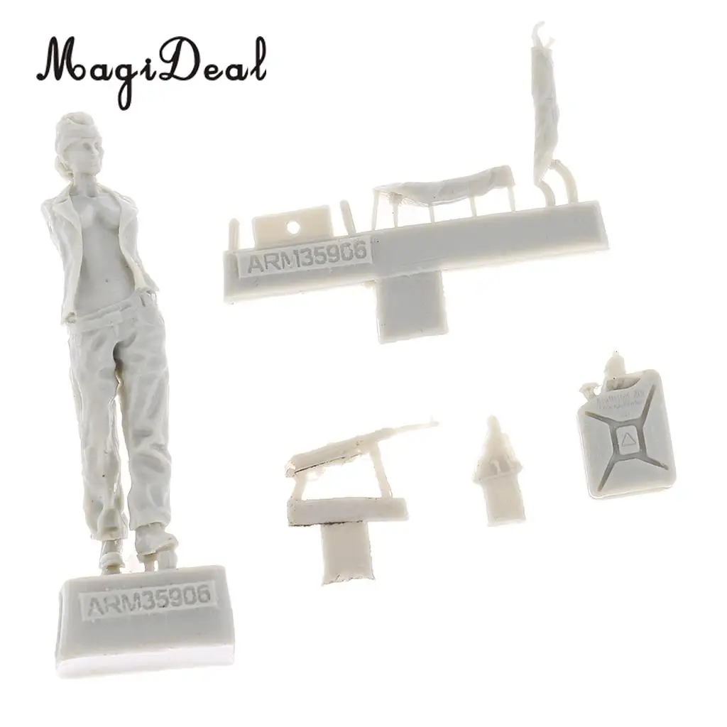 MagiDeal Popular 1/35 WWII German Female Tank Soldier Figure Unassembled Unpainted Resin Kit 6cm