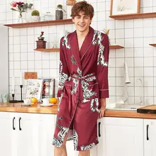 Шелковистые Кимоно халат Банный халат Китайский мужской длинный пижамы животных печати пижамы повседневное вискоза Халаты для мужчин с длинным рукавом