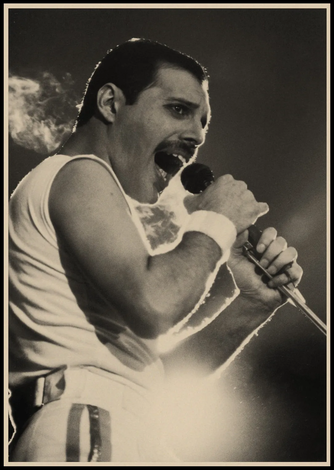 Музыкальный постер с группой Queen из крафт бумаги Фредди Меркурий классические