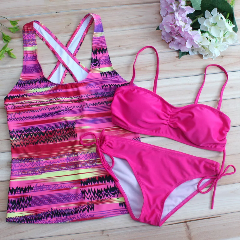 

2016 Color Stripe Bikini Swimsuit Fission Personality Three Swimsuits