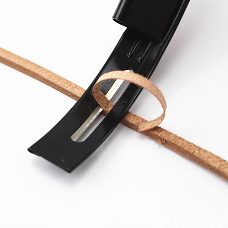 

Stainless Steel Leather Skiving Knife DIY Leather Craft Cutting Tools Practical Leather Thinning Knife Cutter Accessory