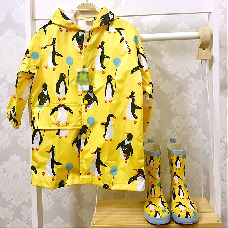 

Cute Hooded Children Raincoat Waterproof Windproof Kids Jacket Rainwear Portable Practical Student Rainsuit Jacket Coat