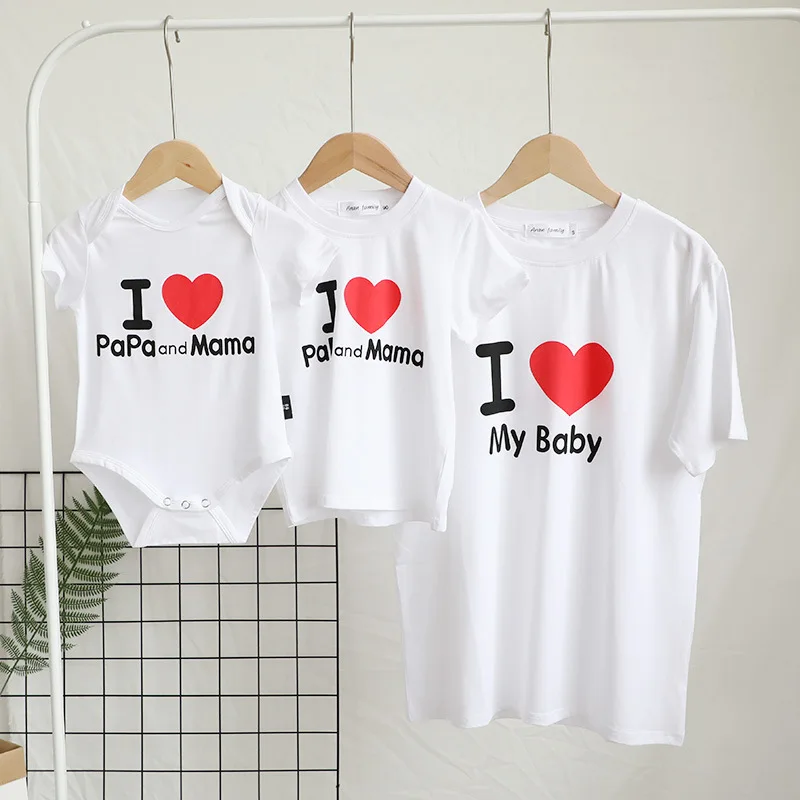 Mathing/семейная футболка с надписью Love Match Футболки для мамы папы и ребенка одежда