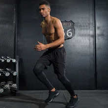 Быстросохнущая Комплект из 2 предметов мужские шорты для бега+ легинсы для тренировок тренажерный зал для фитнеса, бега, занятий спортом шорты для бега дышащие с карманами