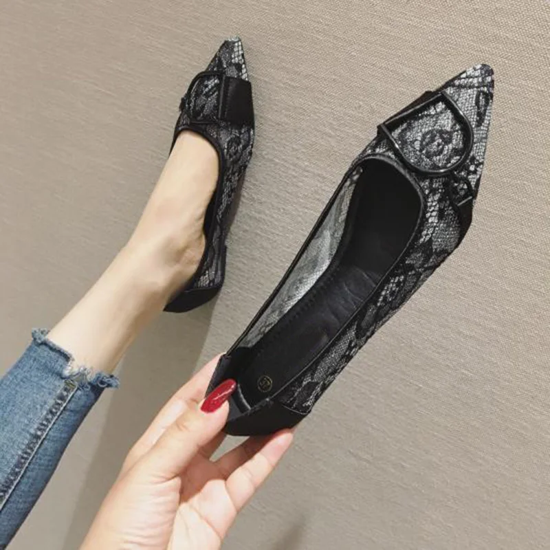 

2019 Fashion Women Flats Lace Shoes Pointed toe Slip-on Casual Woman Shoes Office Ladies Footwear YX1395