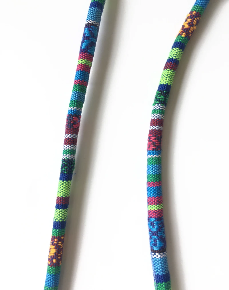 Retro Style Glasses Lanyard detail (6)