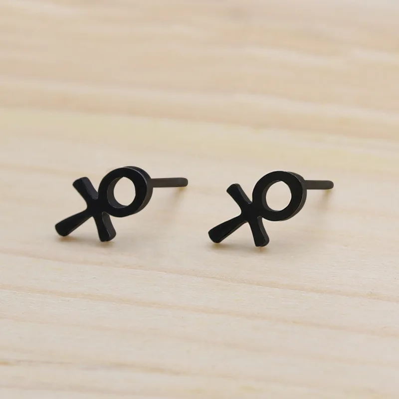 cutting earrings