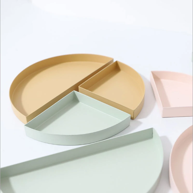 

Nordic semi-circular metal tray Jewelry storage tray fruit bowl candy Desktop storage geometric combination tray