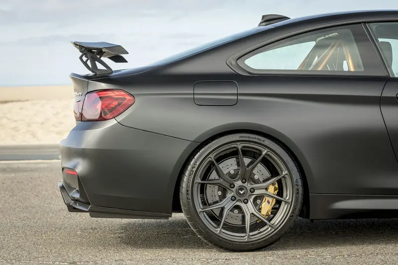 BMW e82 спойлер
