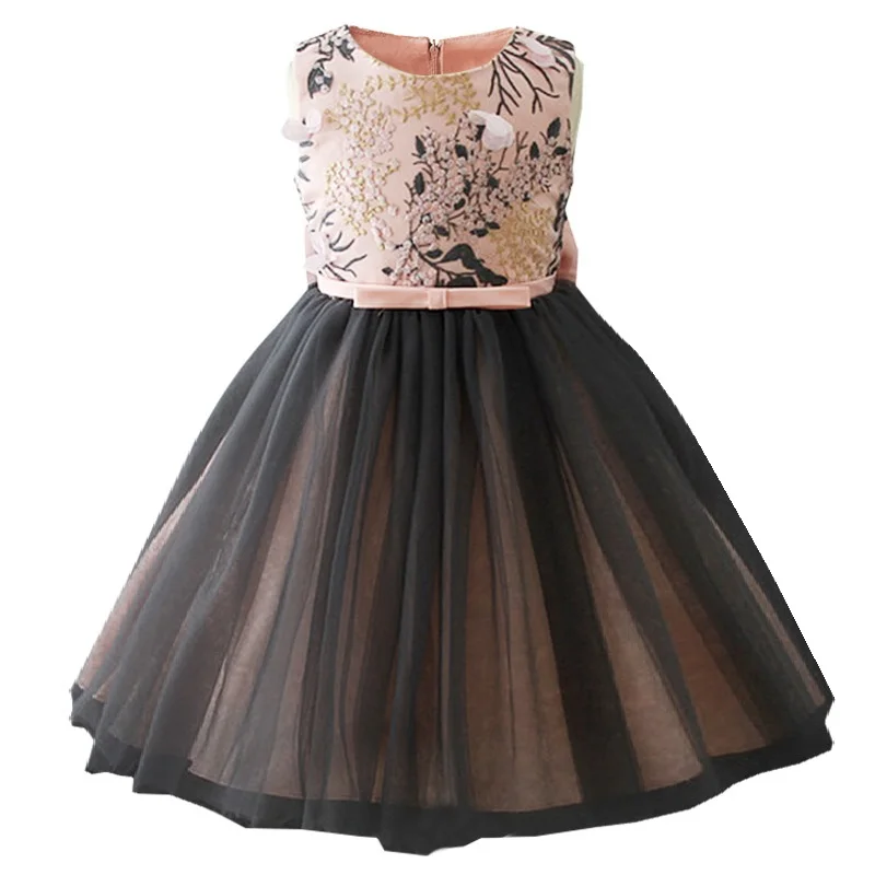 2018 summertime Girls Dress Baby applique dress embroidered high quality banquet princess dress Baptism birthday dress 2018 summertime Girls Dress Baby applique dress embroidered high quality banquet princess dress Baptism birthday dress