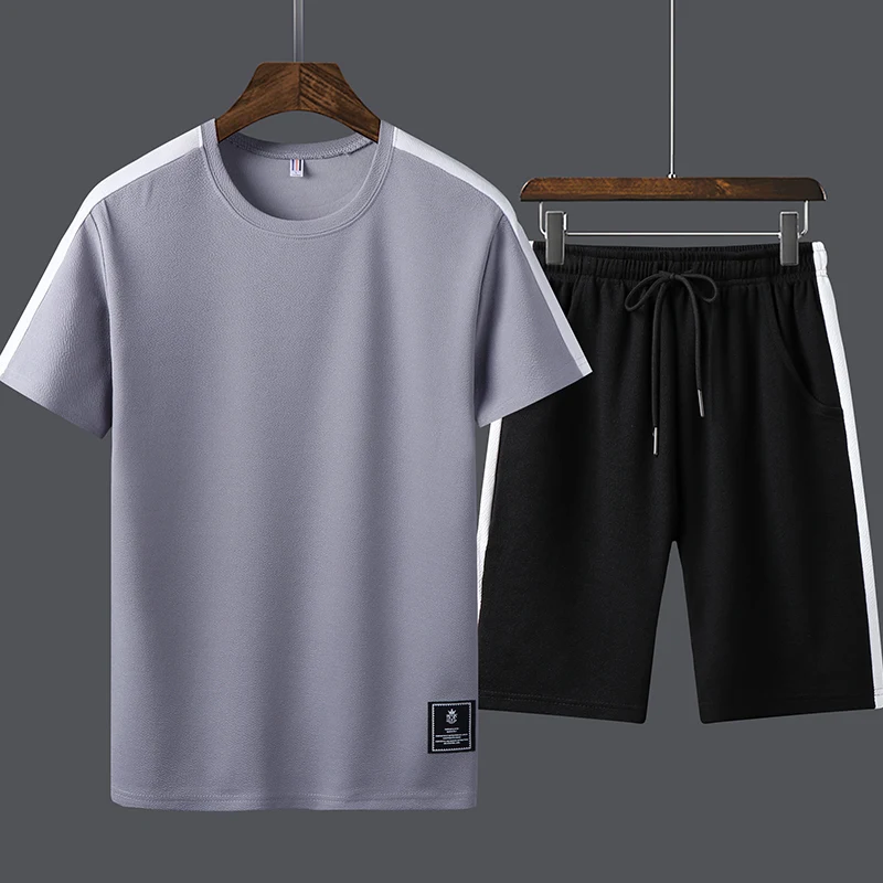 Спортивный костюм мужской новый летний хлопковый короткий комплект Мужская брендовая мужская футболка дышащая Повседневная пляжная 2019