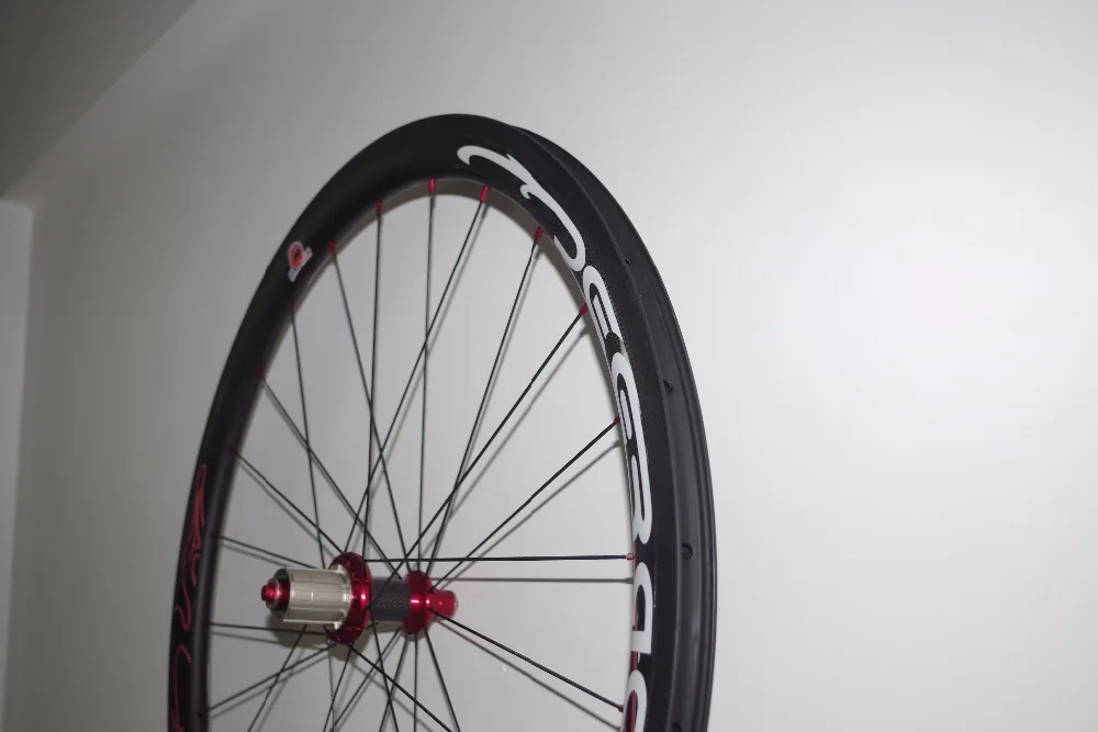 40mm carbon wheel set tubeless clincher